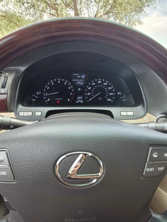 2007 Lexus LS 4th Gen - Image 7 of 15