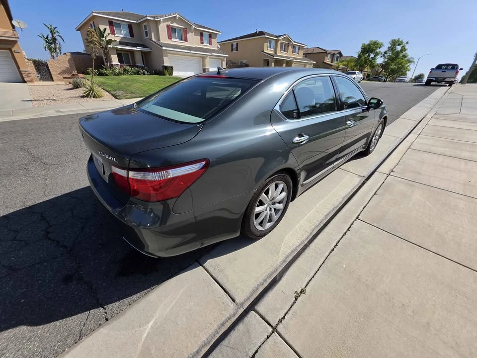 2007 Lexus LS 4th Gen - Image 4 of 14