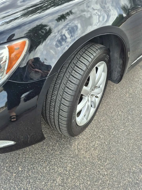 2007 Lexus LS 4th Gen - Image 12 of 15