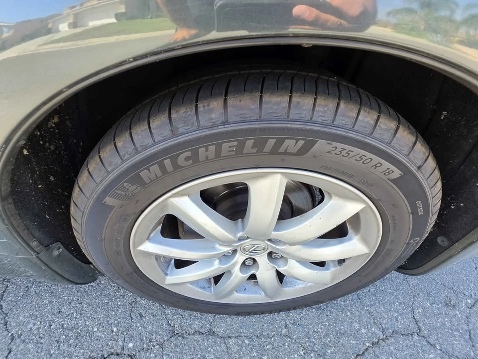2007 Lexus LS 4th Gen - Image 11 of 14