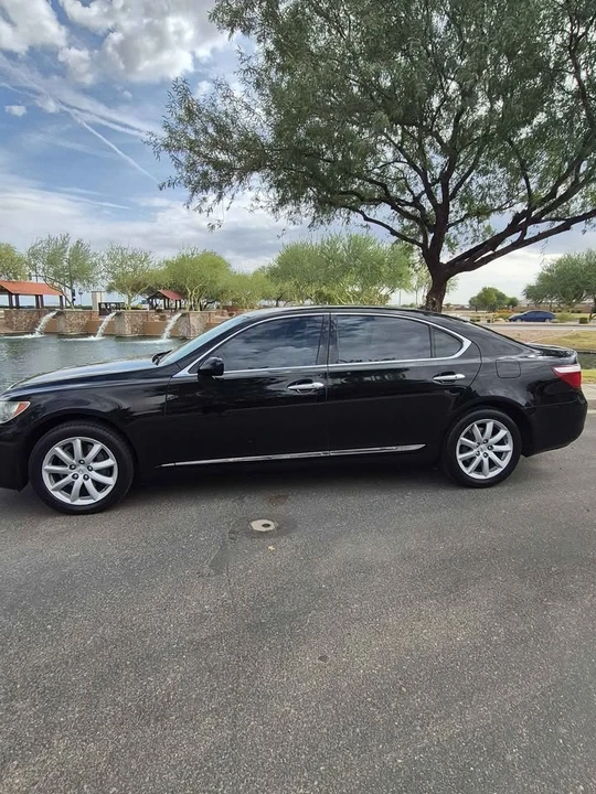 2007 Lexus LS 4th Gen - Image 14 of 15