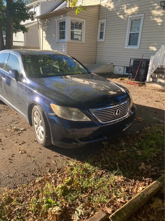 2007 Lexus LS 4th Gen - Image 3 of 5