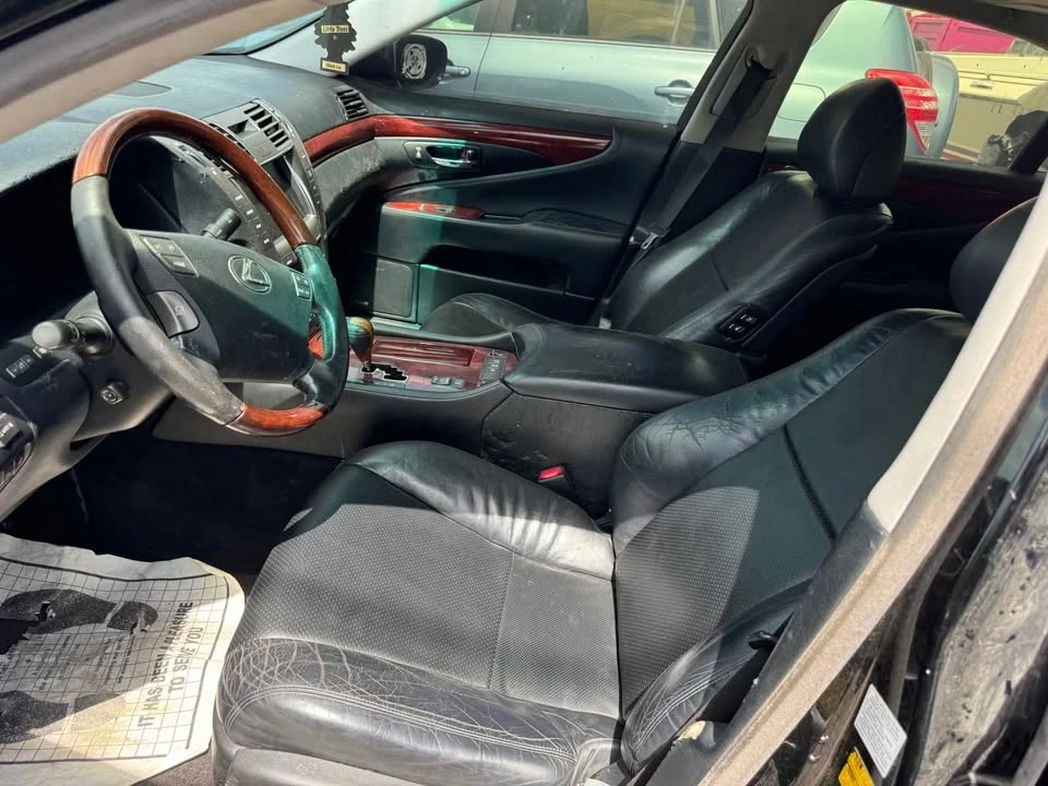2007 Lexus LS 4th Gen - Image 2 of 6