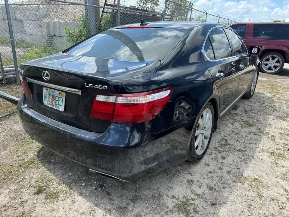 2007 Lexus LS 4th Gen - Image 6 of 6