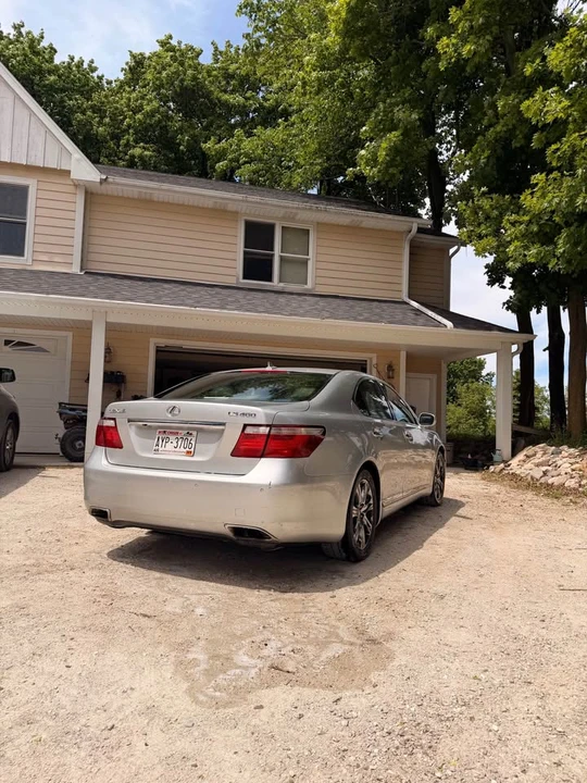 2007 Lexus LS 4th Gen - Image 7 of 16