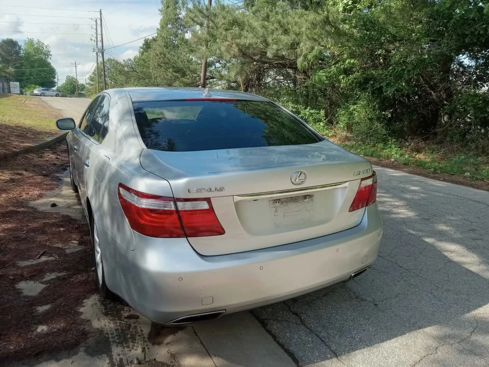2007 Lexus LS 4th Gen - Image 3 of 13