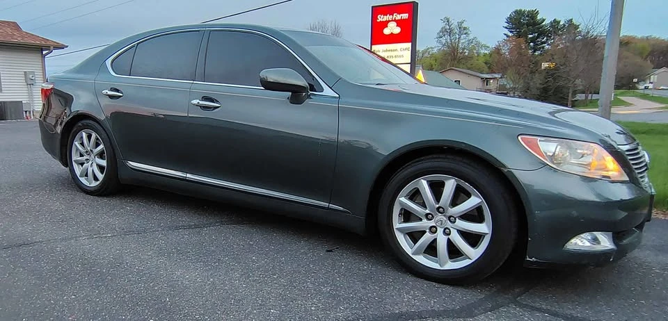 2007 Lexus LS 4th Gen - Image 3 of 16
