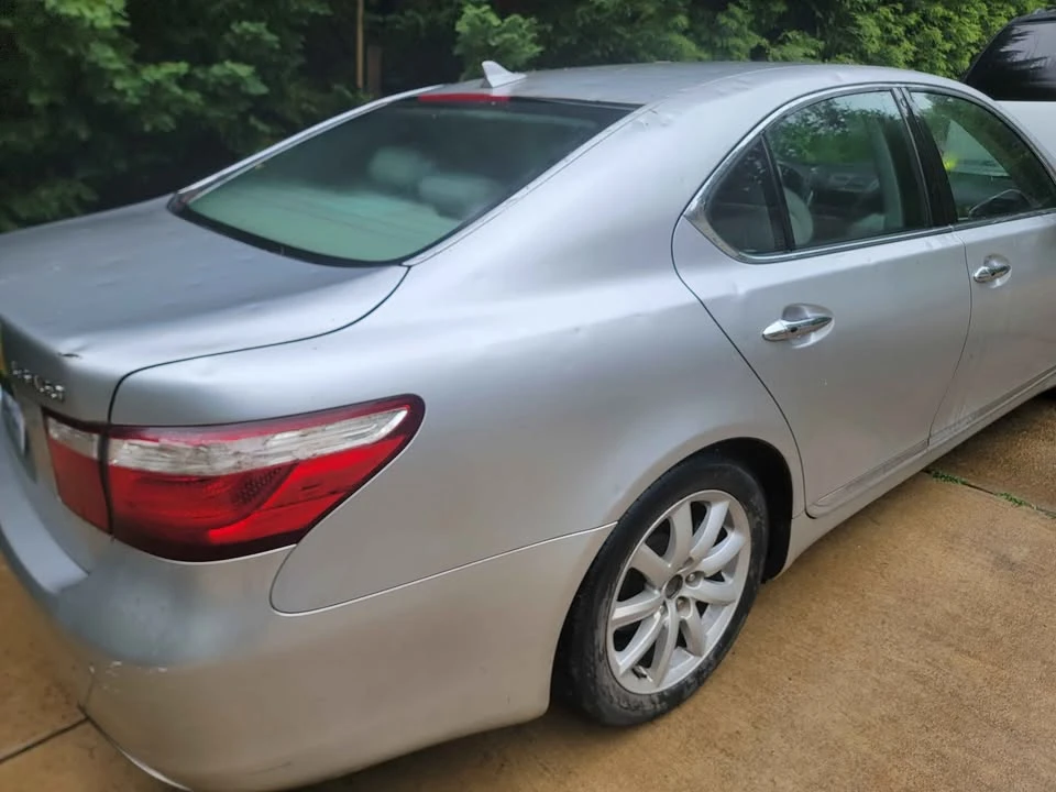 2007 Lexus LS 4th Gen - Image 5 of 5