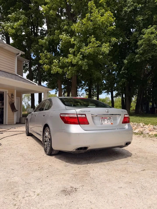 2007 Lexus LS 4th Gen - Image 5 of 16
