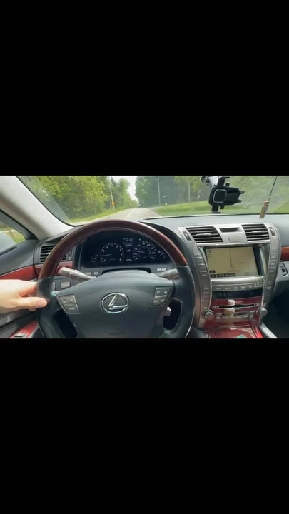 2007 Lexus LS 4th Gen - Image 16 of 16
