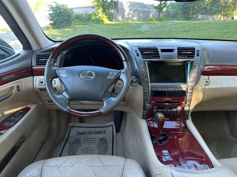 2007 Lexus LS 4th Gen - Image 14 of 20