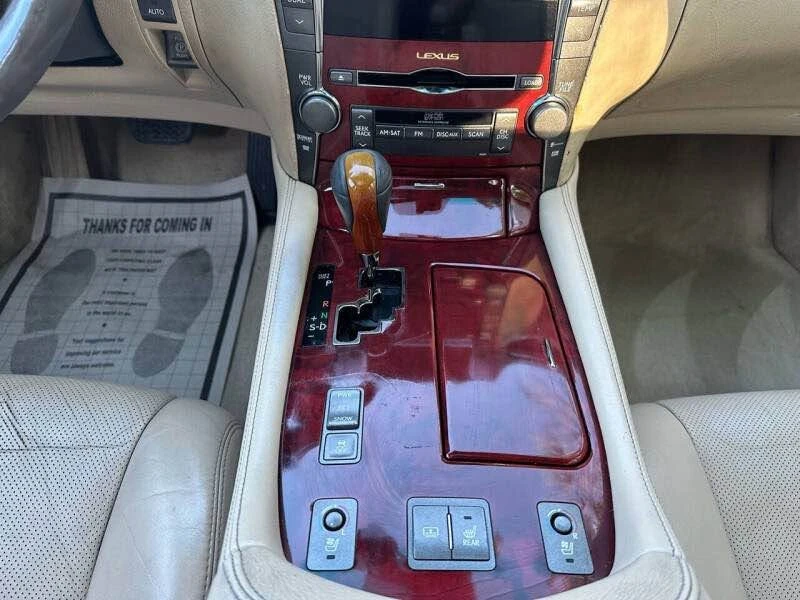 2007 Lexus LS 4th Gen - Image 18 of 20
