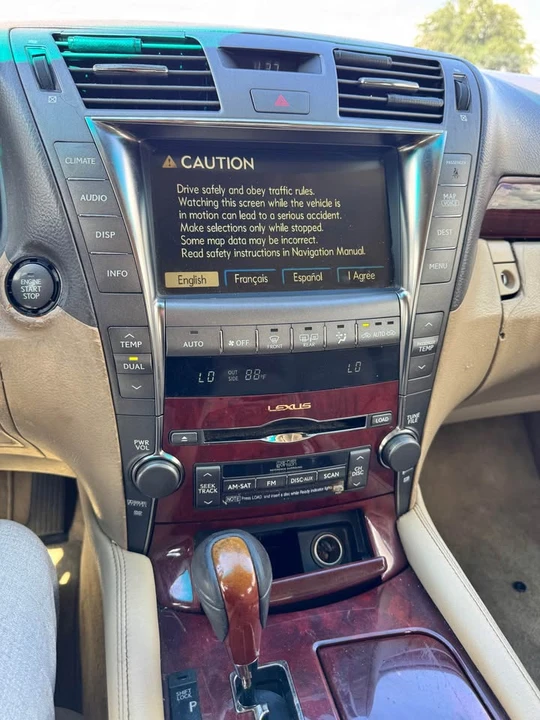 2007 Lexus LS 4th Gen - Image 8 of 8