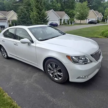 2007 Lexus LS 460 Sedan 4D