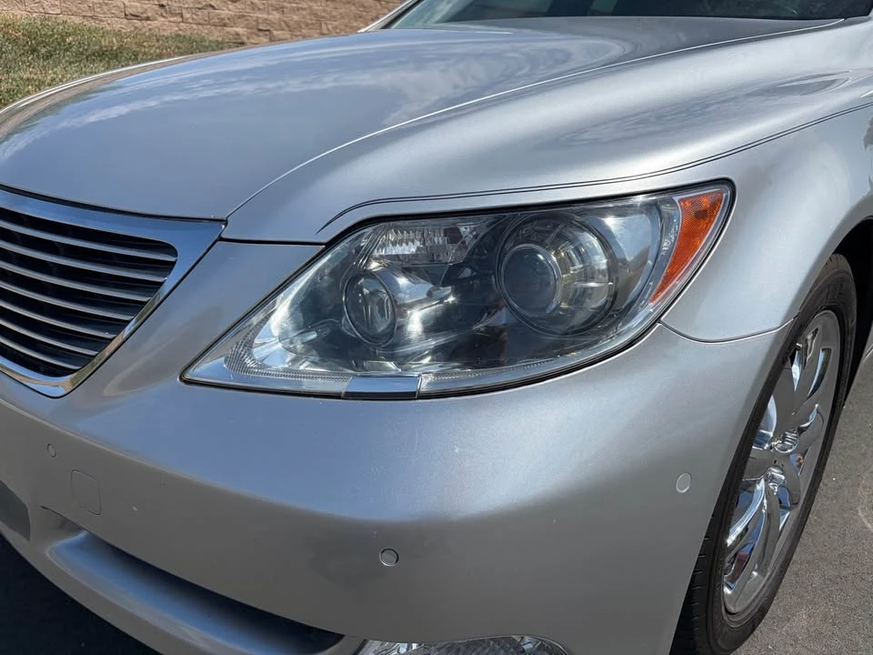 2007 Lexus LS 4th Gen - Image 5 of 14