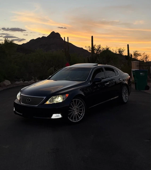 2007 Lexus LS 4th Gen - Image 4 of 9