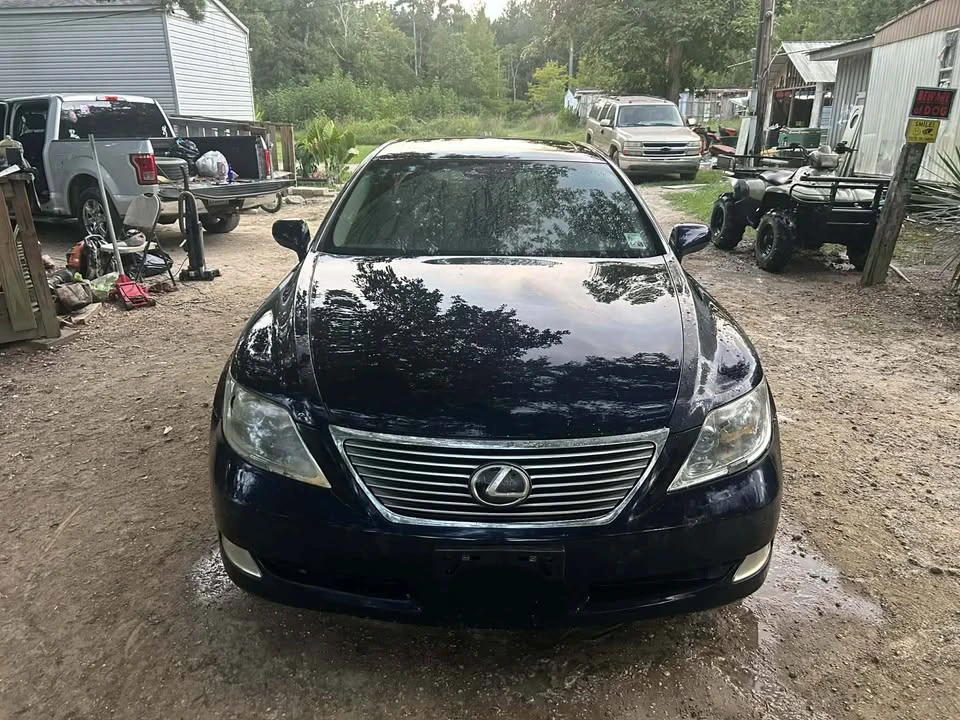 2007 Lexus LS 4th Gen - Image 9 of 11