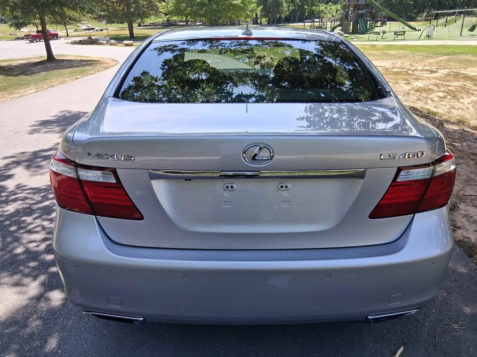 2007 Lexus LS 4th Gen - Image 2 of 11