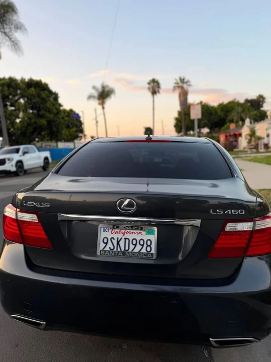 2007 Lexus LS 4th Gen - Image 9 of 9