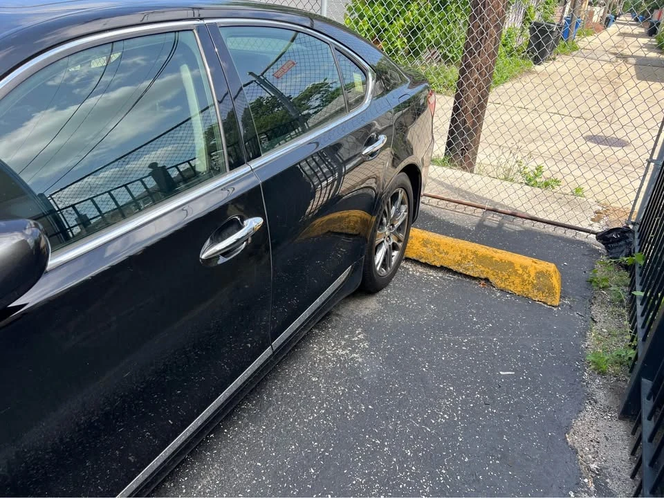 2007 Lexus LS 4th Gen - Image 5 of 11