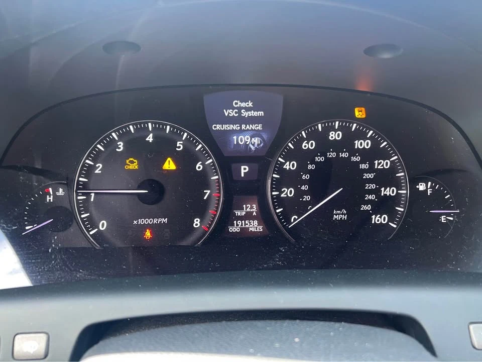 2007 Lexus LS 4th Gen - Image 9 of 11