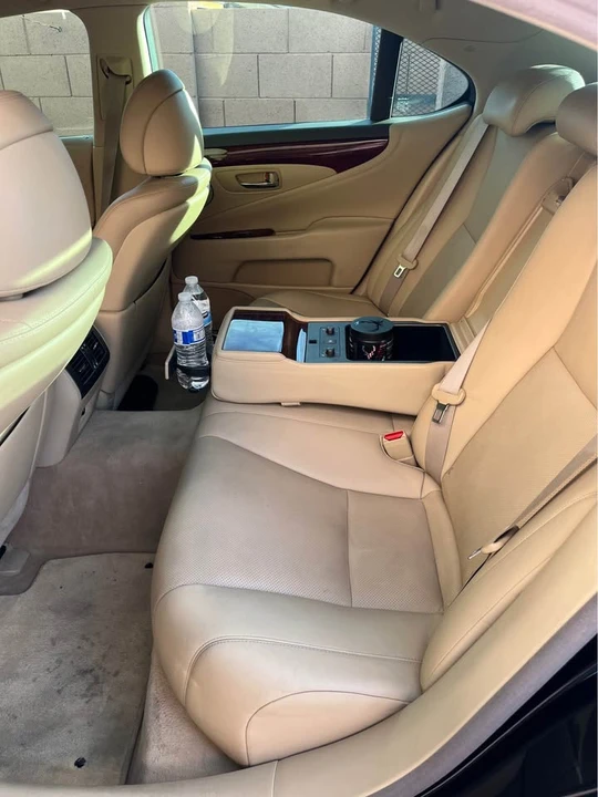 2007 Lexus LS 4th Gen - Image 8 of 9