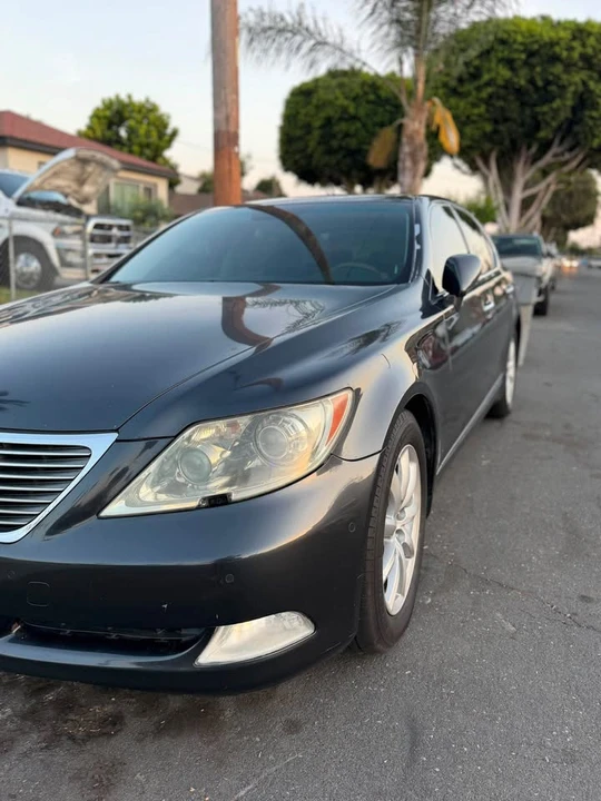 2007 Lexus LS 4th Gen - Image 7 of 9