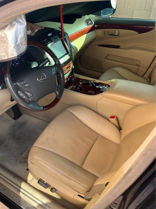 2007 Lexus LS 4th Gen - Image 7 of 9