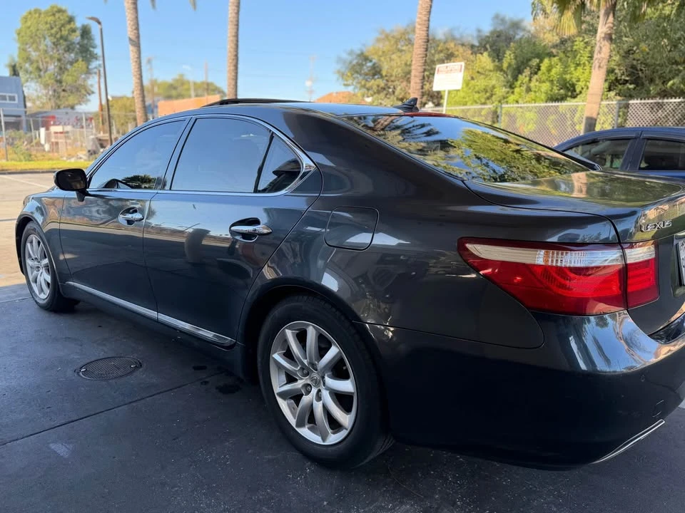 2007 Lexus LS 4th Gen - Image 6 of 10