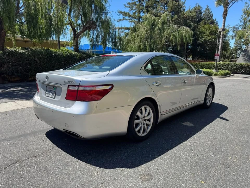 2007 Lexus LS 4th Gen - Image 2 of 6