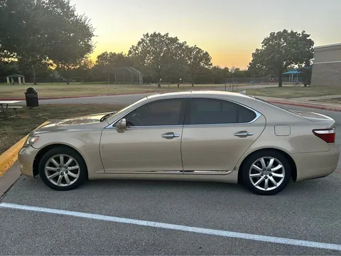 2007 Lexus LS 460 Sedan 4D