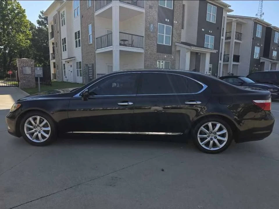 2007 Lexus LS 4th Gen - Image 4 of 8