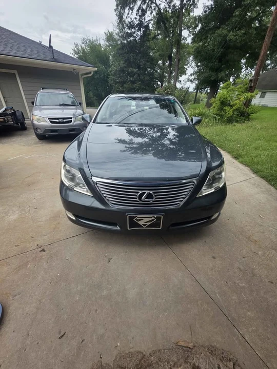 2007 Lexus LS 4th Gen - Image 3 of 7