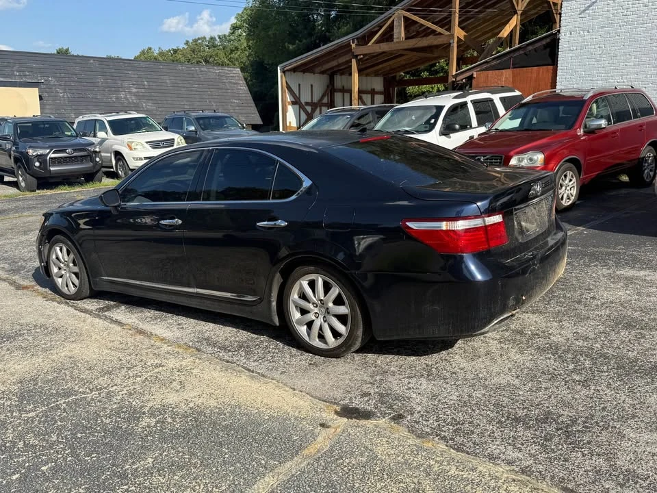 2007 Lexus LS 4th Gen - Image 8 of 16
