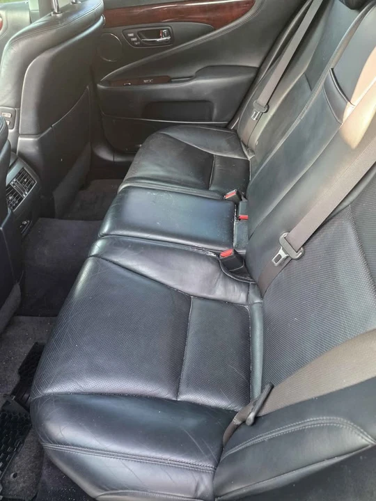 2007 Lexus LS 4th Gen - Image 8 of 8