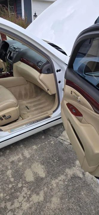 2007 Lexus LS 4th Gen - Image 8 of 12