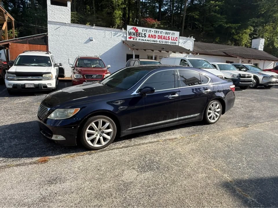 2007 Lexus LS 4th Gen - Image 2 of 16