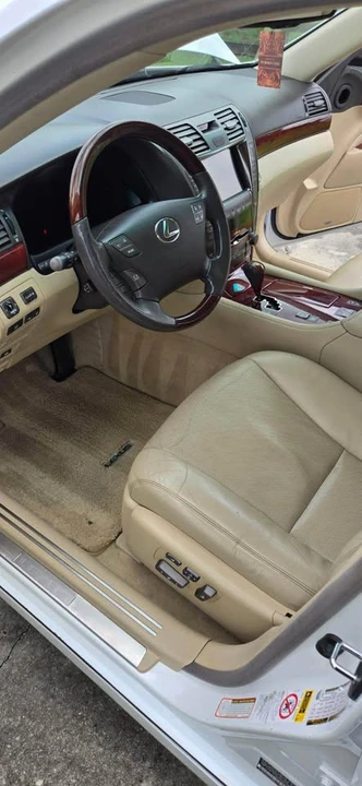 2007 Lexus LS 4th Gen - Image 7 of 12