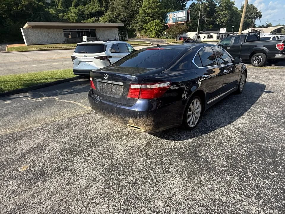 2007 Lexus LS 4th Gen - Image 4 of 16