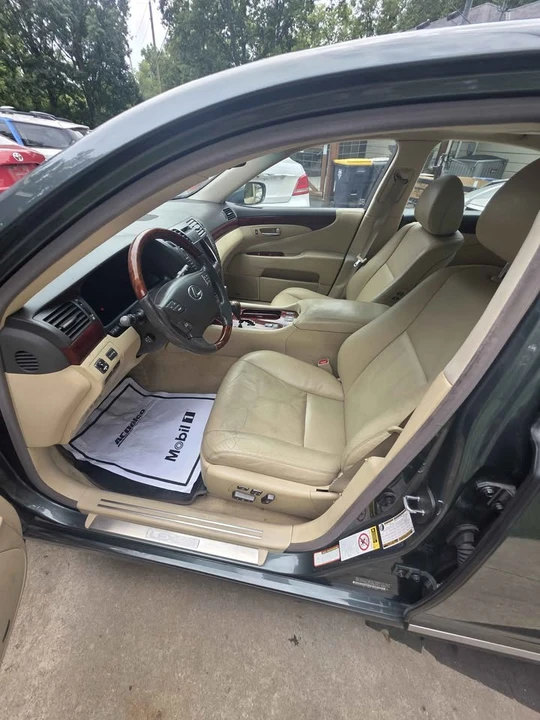 2007 Lexus LS 4th Gen - Image 6 of 7