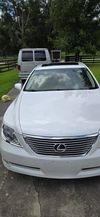 2007 Lexus LS 4th Gen - Image 2 of 12