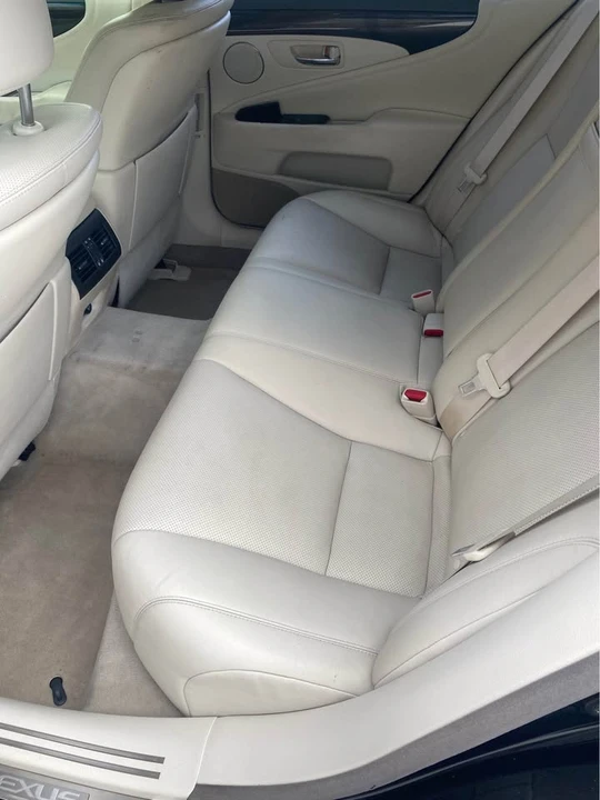 2007 Lexus LS 4th Gen - Image 7 of 13