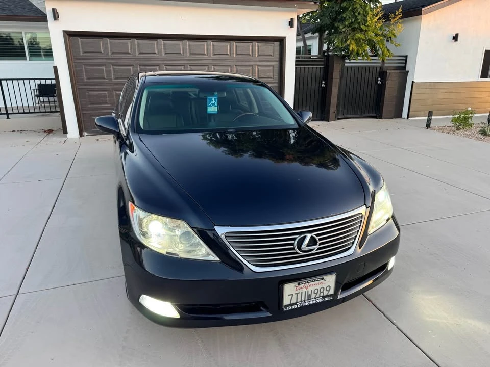 2007 Lexus LS 4th Gen - Image 8 of 11
