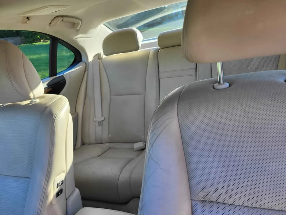 2007 Lexus LS 4th Gen - Image 7 of 7