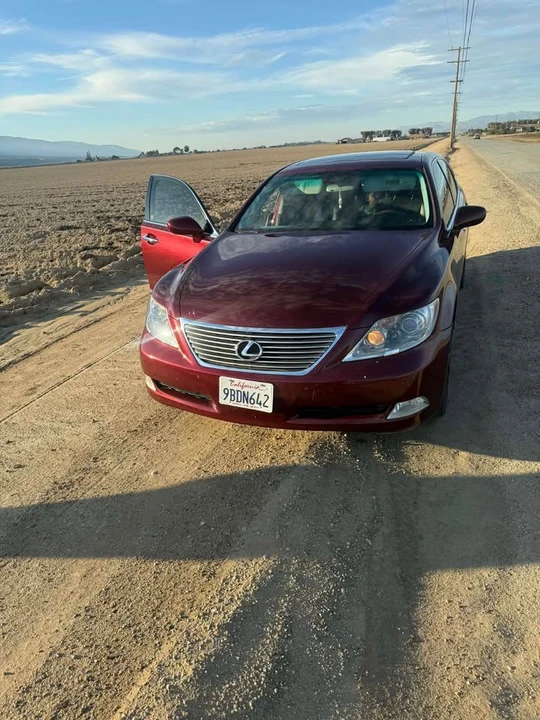 2007 Lexus LS 4th Gen - Image 7 of 9