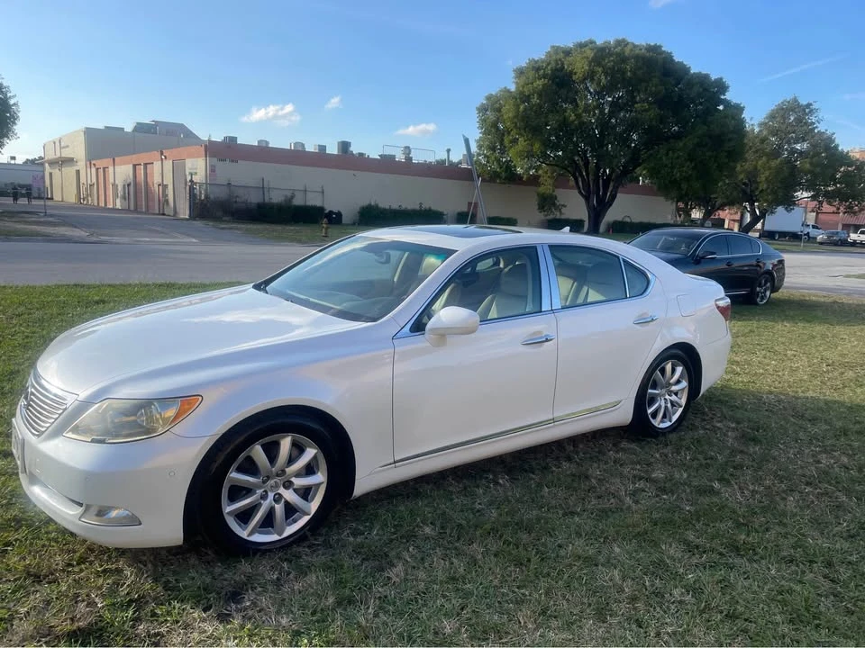 2007 Lexus LS 4th Gen - Image 4 of 20