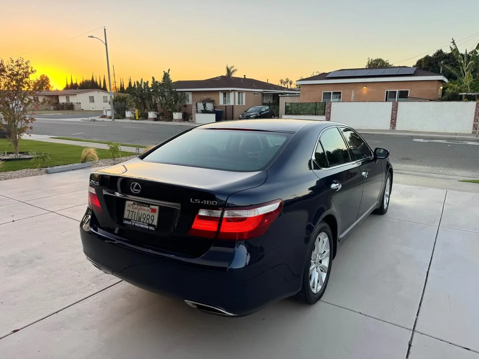 2007 Lexus LS 4th Gen - Image 5 of 11