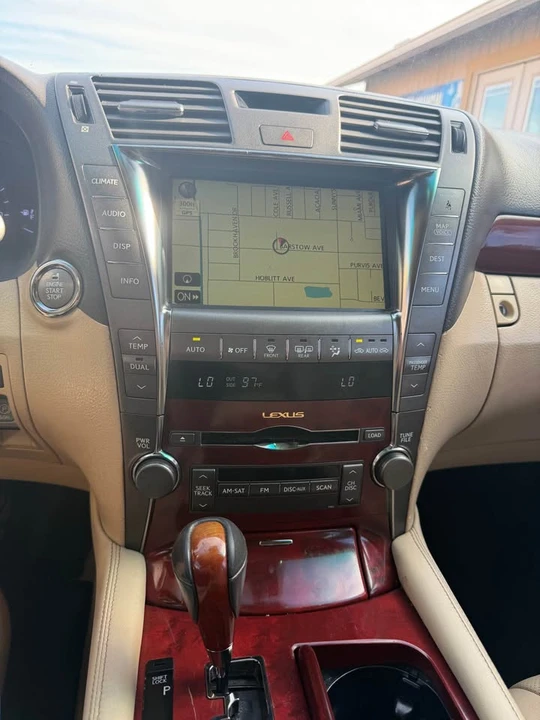 2007 Lexus LS 4th Gen - Image 6 of 18