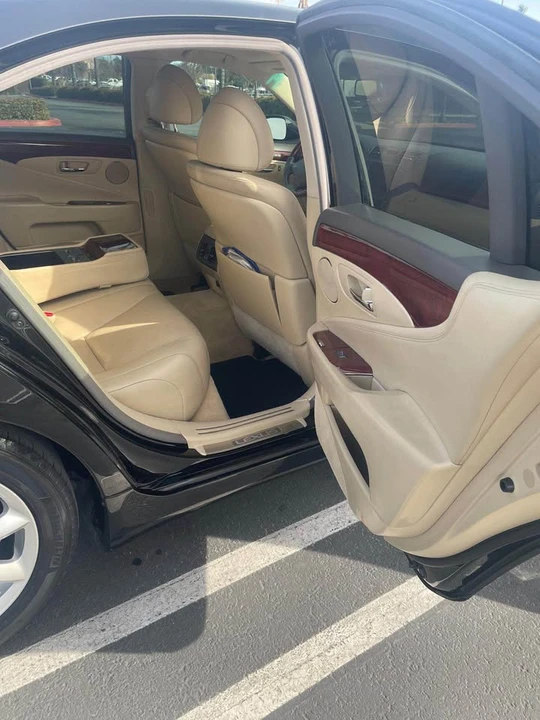 2007 Lexus LS 4th Gen - Image 6 of 10
