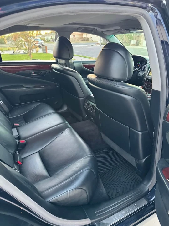 2007 Lexus LS 4th Gen - Image 4 of 11